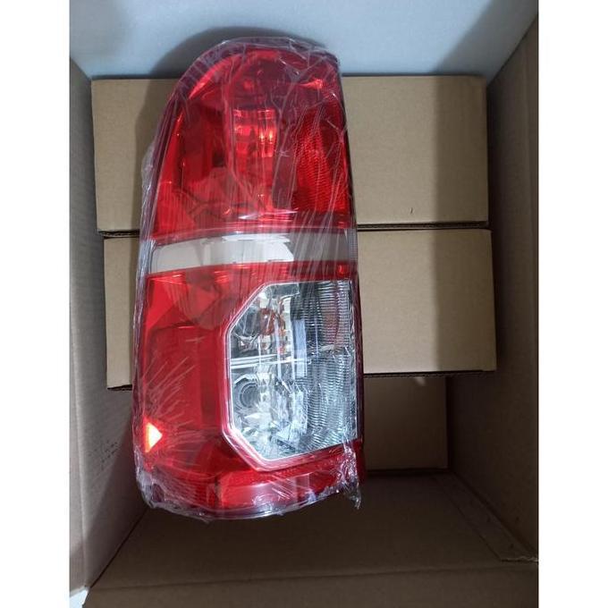 LAMPU REM BELAKANG STOP LAMP TOYOTA HI LUX HILLUX HILUX VIGO VEEGO