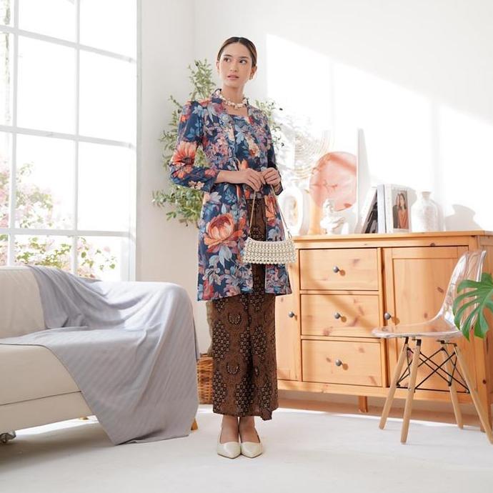 Kebaya Kutubaru Bunga/Kutubaru Floral/Kebaya Kutubaru Jadul/Kutubaru Navy Klasik Jumbo Bigsize KS