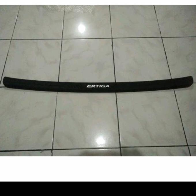 sill plate belakang ertiga
