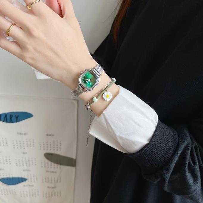 Frau- Barbee Jam Tangan Wanita Analog Ulzzang Cubic Strap Karet Pasir Casual Fashion Wanita Js002 Wa