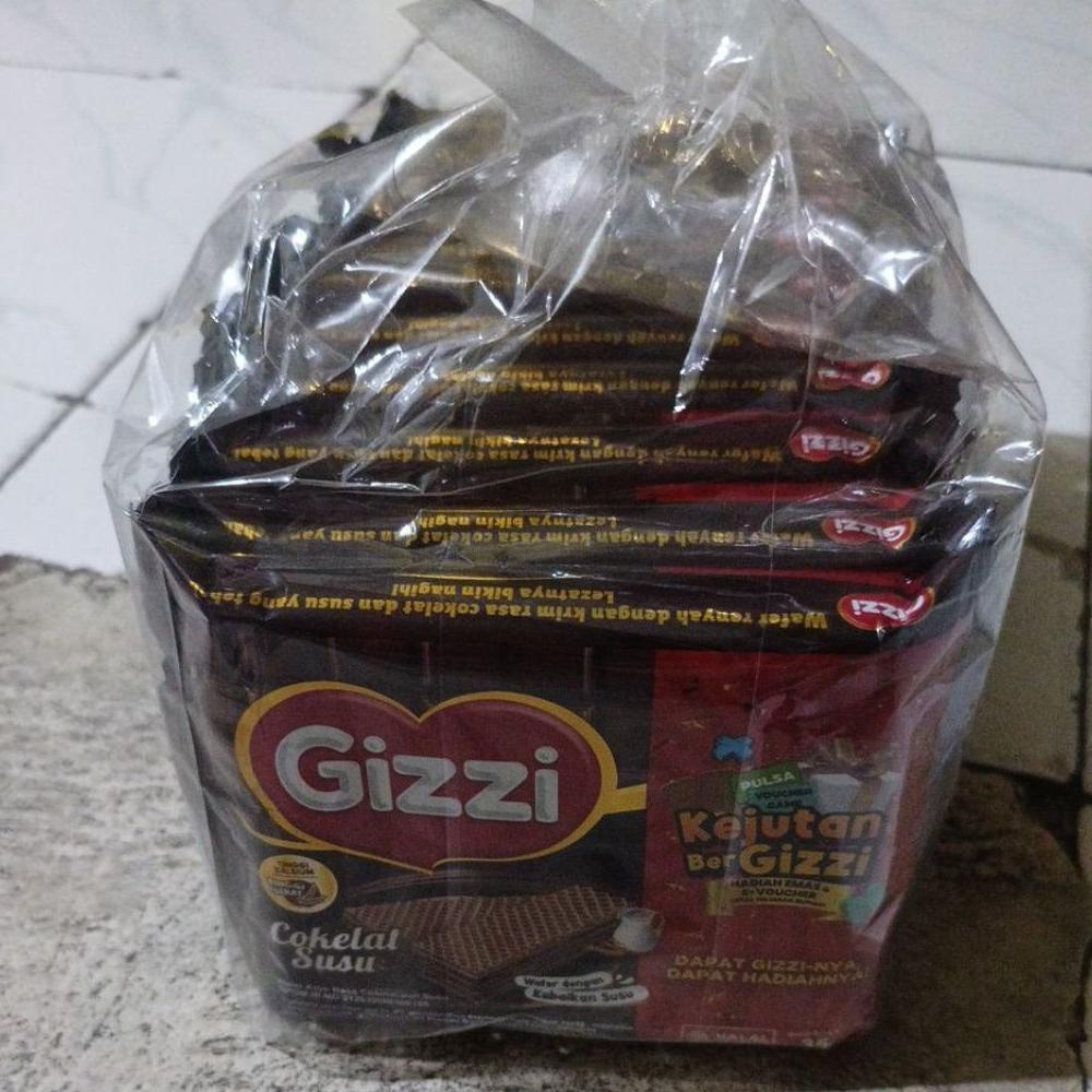 1 Dus WAFER GIZZI Rasa Coklat 23gr isi 6 pack Ready stock demak jepara semarang surabaya jakarta