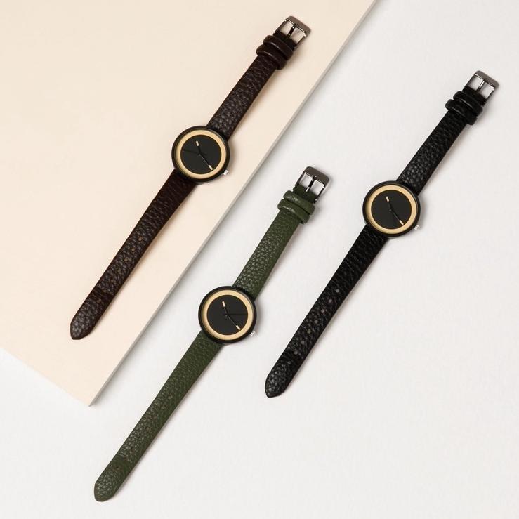 Berrybenka - Jam Tangan Kulit Wanita Bitha Janice Classic Watch