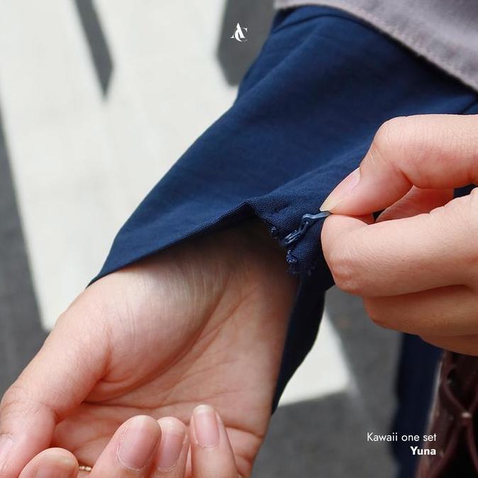 Alur Cerita - Kawaii One Set