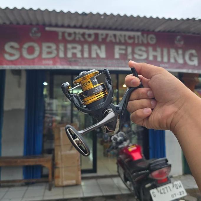 Reel Spinning Shimano Sahara C3000Hg - C3000 - Reel Pancing Shimano Sahara