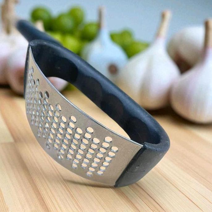 Alat Penghancur Bawang Putih Garlic Crusher Presser Alat Cincang Geprek Bawang Putih