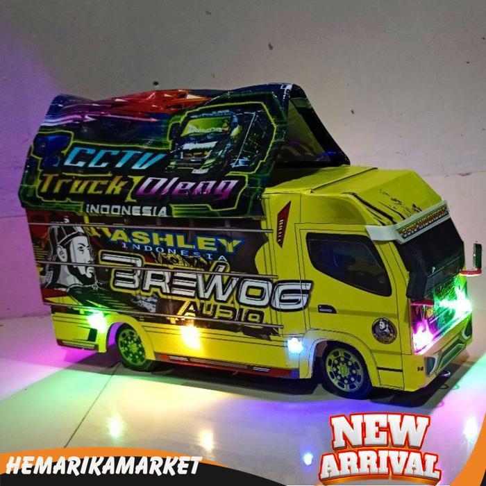 Truk Oleng Mainan Miniatur Truk Ada Lampu Dan Terpal