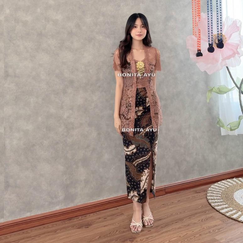 Diskon Set Bali Premium Kebaya Wisuda / Set Kebaya Kondangan Bali Premium Bonita Ayu