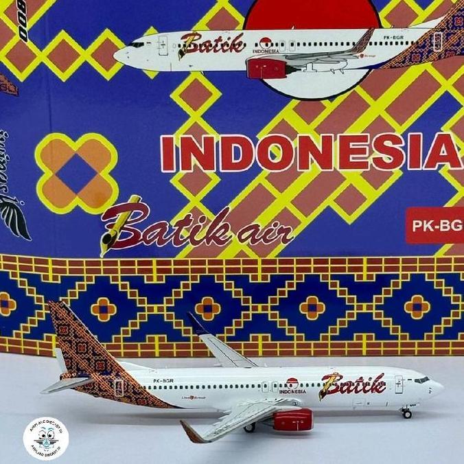 1/400 Batik Air Boeing B737-800 PK-BGR 1:400 Scale Limited Edition iWings Model