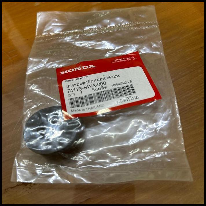 TERLARIS HONDA GENUINE 74173-SWA-000 KARET BREKET KARET RADIATOR ATAS HONDA CRV 2010-2011 ORIGINAL 