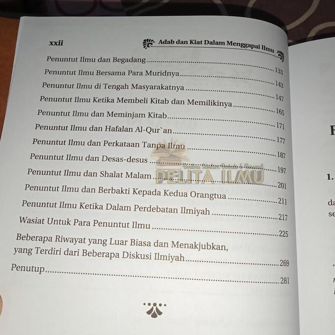 Buku Adab Dan Kiat Dalam Menggapai Ilmu