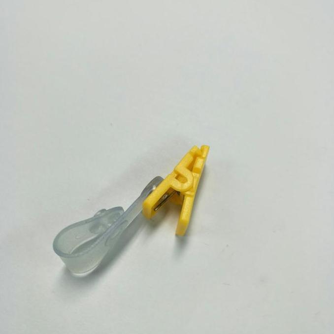 Jepitan Name Tag Jepit Buaya Plastik