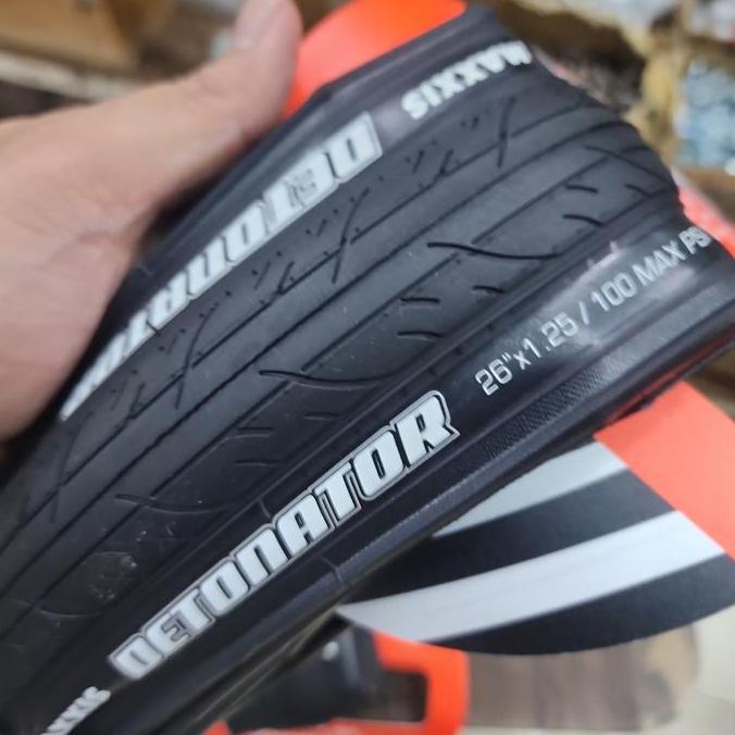 Maxxis 26 X 125 Detonator Kevlar - Ban Luar 26 X 125 Maxxis Detonator Kevlar Harga Satuan Keflar
