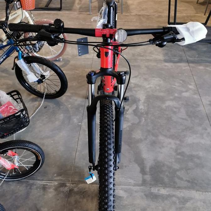 trek bike marlin 6 merah size m