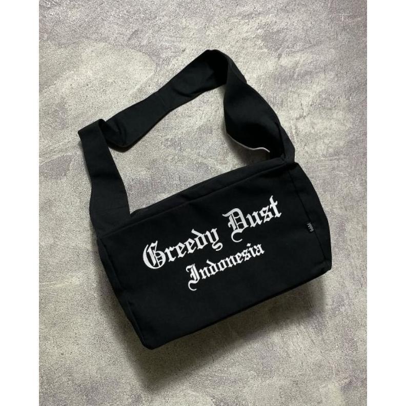 (Ready Stock) Greedy Dust Indonesia - Sling Totebag Black