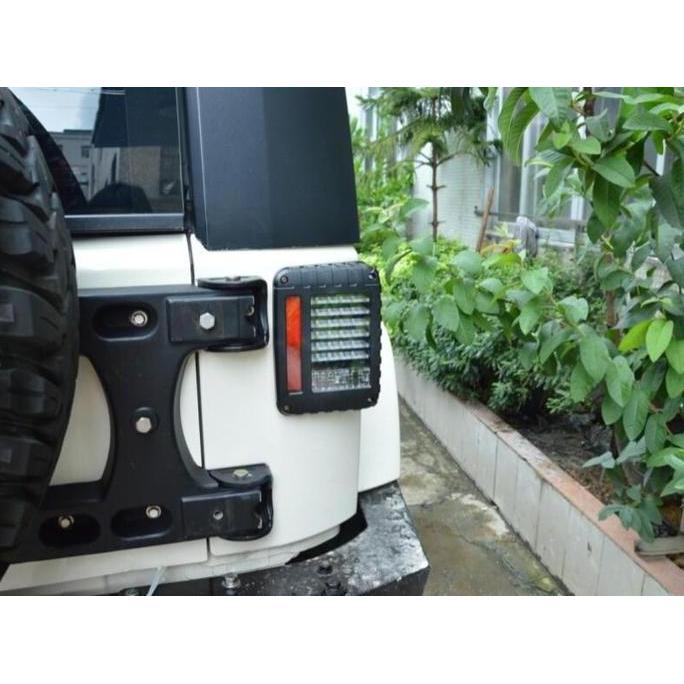 Stop Lamp. Tail Light. Lampu Belakang Led Jeep Wrangler Jk Jw Speaker Hemat