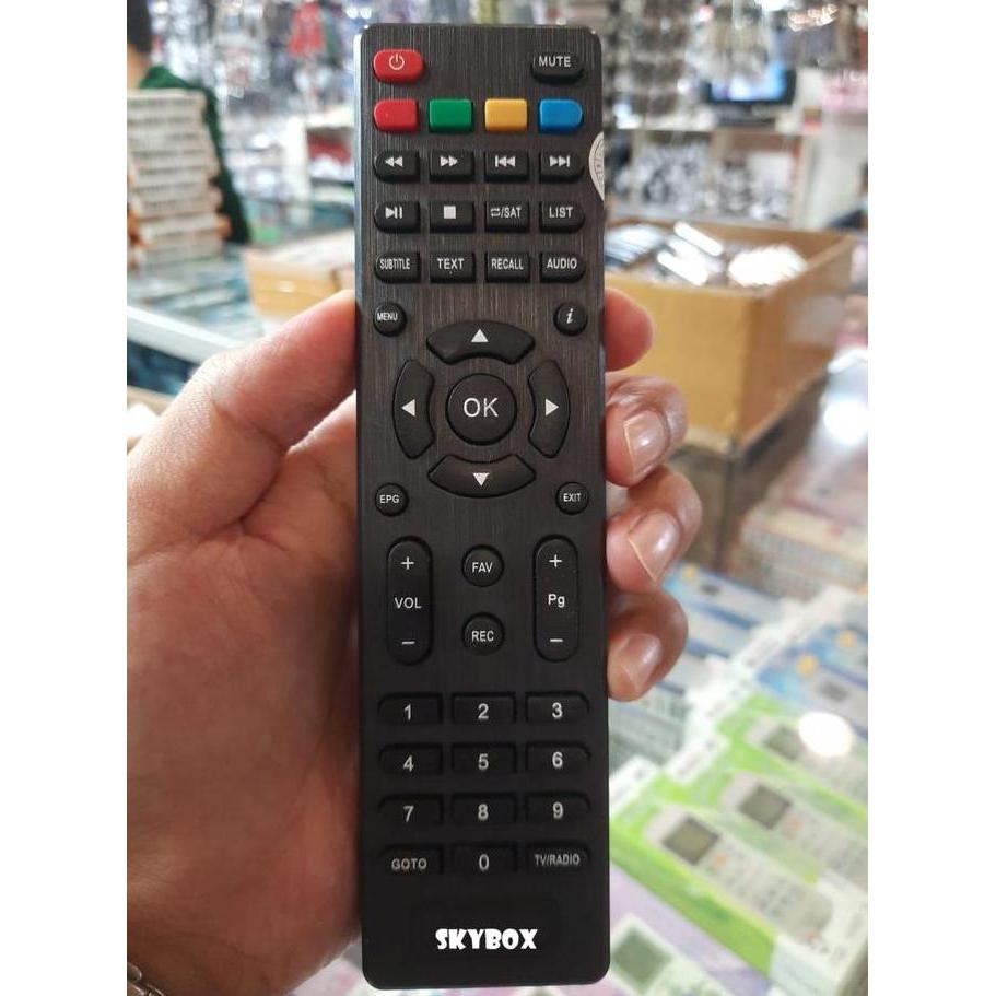 TERLARIS ORINAL TANPA SETTING- REMOTE REMOT RECEIVER PARABOLA SKYBOX A1 PLUS BATERAI 2 PCS LANGSUNG 