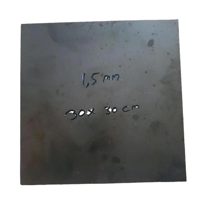 Plat Besi Hitam Tebal 1,5 mm Ukuran 30 x 30.CM