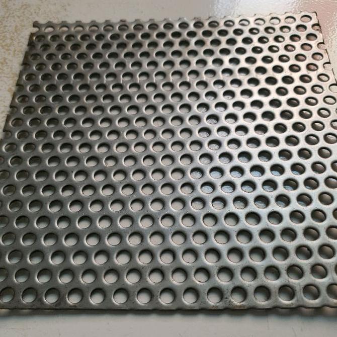 Plat Peforated Stainless Tebal 1mm Lubang 5 mm Custom