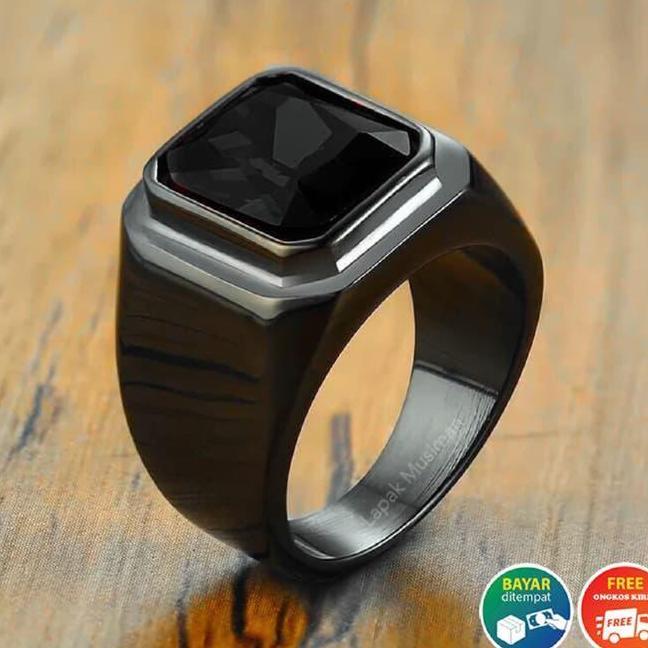Cincin Pria Keren Ekslusif Warna Hitam