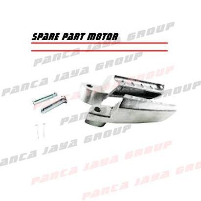 Injakan Barstep Bar-Step Footstep Belakang Vario Techno Cbs Cw 110 125 Terbatas