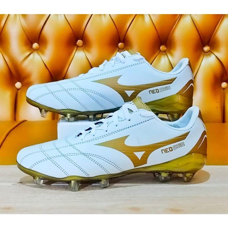 HOT DEALS PROMO Sepatu Bola Mizuno Sintetis Ukuran 39-43