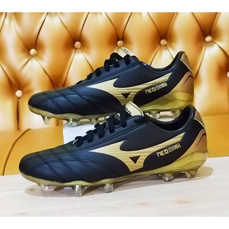 NEW DEALS SEPATU BOLA MIZUNO GRADE ORI