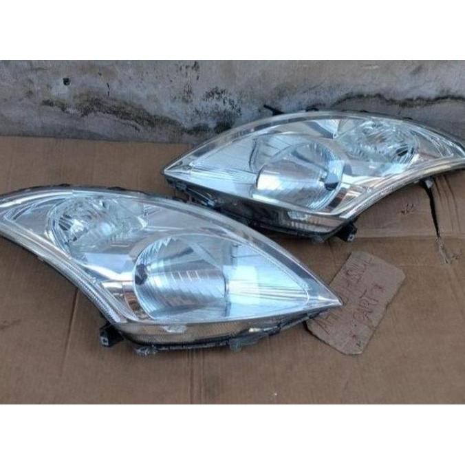 Promo LAMPU DEPAN HEADLAMP SUZUKI SWIFT TAHUN 2011 2012 2013 2014 2015 2016 2017 KE ATAS GENERASI 2 