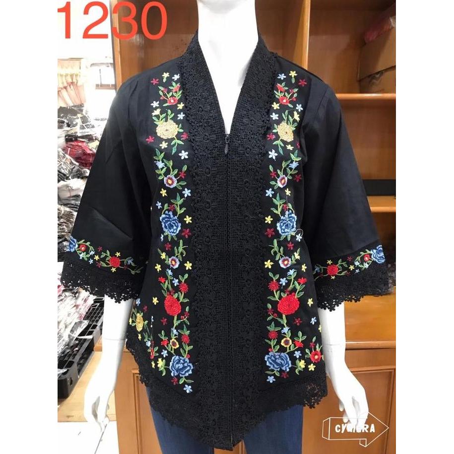 kebaya alexuez bordir timbul kebaya premium hitam 1522 1062 / kebaya bordir timbul / kebaya hitam / 