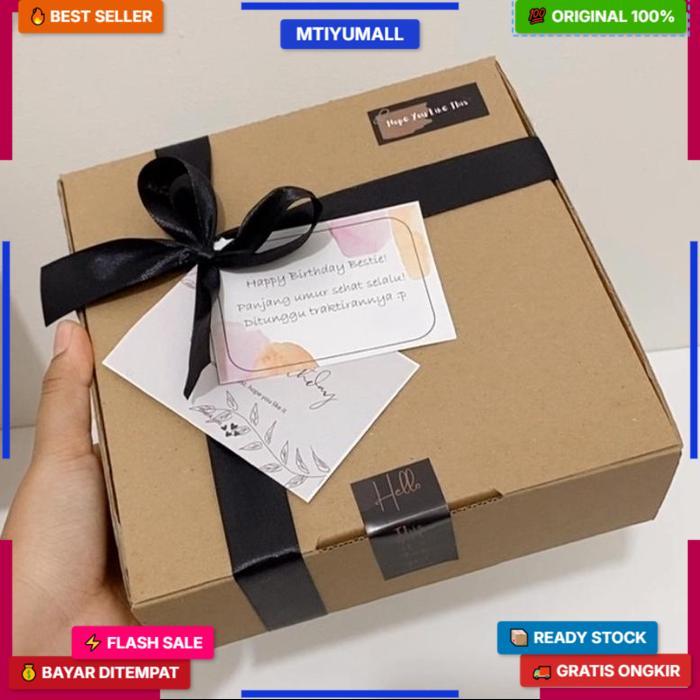 Hampers Cewek / Kado Cewek / Gift Box Cewek / Kado Anniversarry / Beauty Blender / Spons Make Up / B