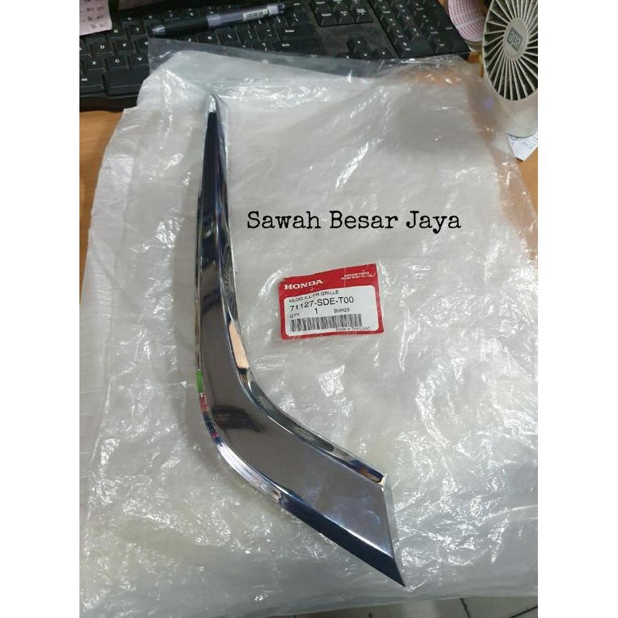 List Lis Moulding Garnish Chrome Grille Grill Gril Depan Honda Accord Cm5 2003 2004 2005 Original Te