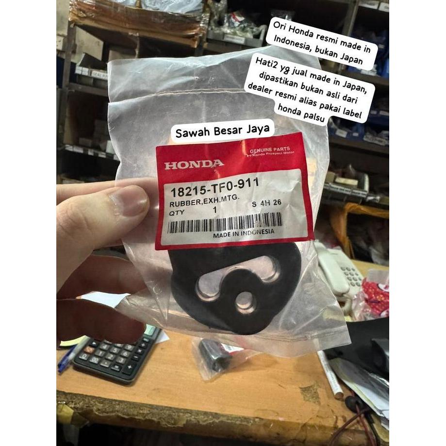 Karet Gantungan Knalpot Tengah Honda Brio . Mobilio . Freed . Hrv Gen 2 3 . Brv Gen 1 2 . Jazz Rs Ge