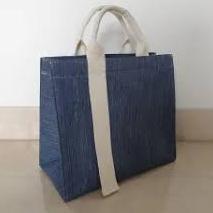 PRODUK TERBARU Tote Kanvas / tas murah/ goodie bag/ souvenir ultah