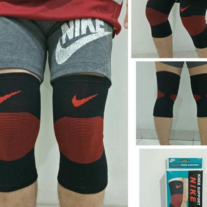 Pelindung Lutut Nike Isi Sepasang - Knee Support Nike Isi 2 - Deker Lutut Nike - Knee Sleeve Nike