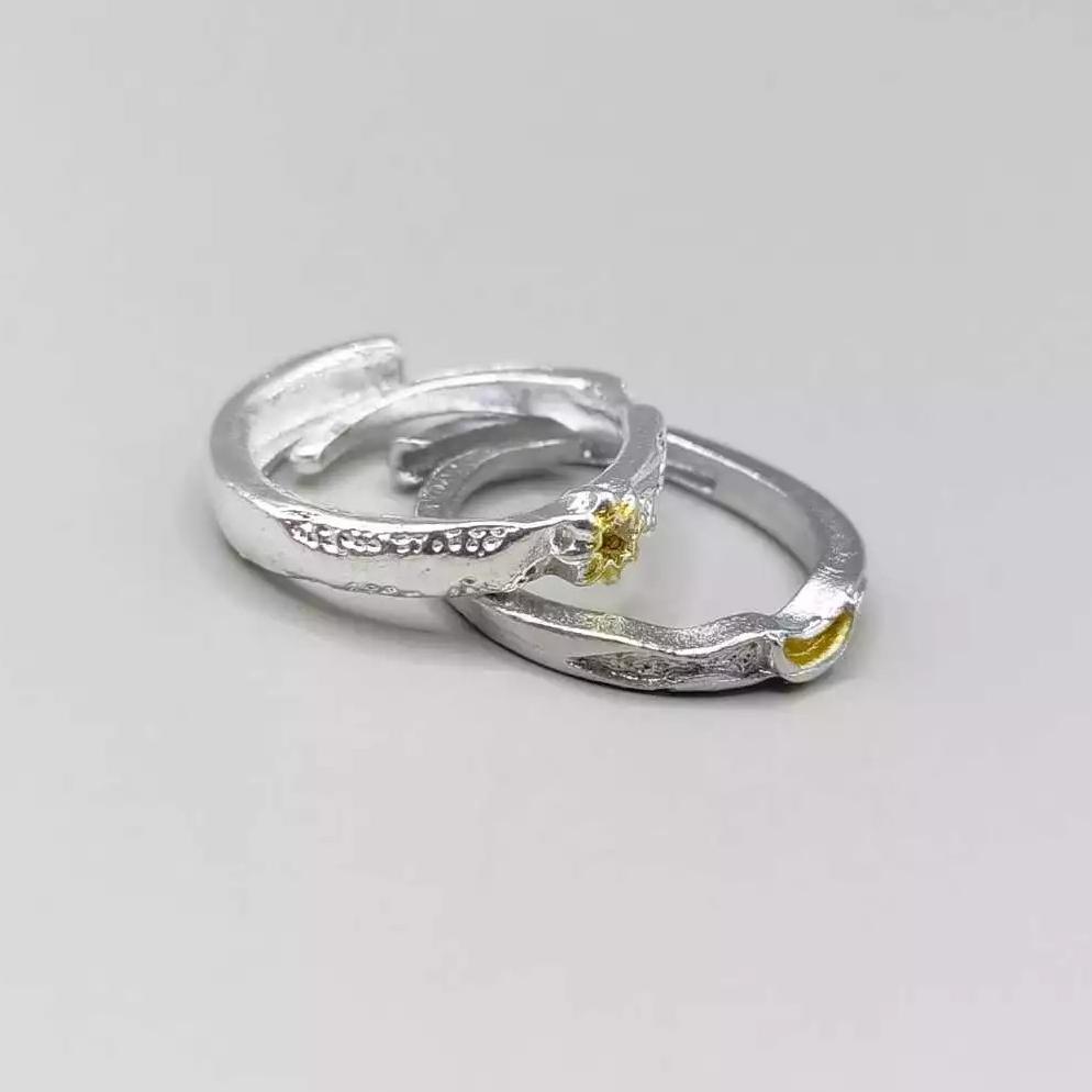 Cincin Couple Motif Matahari Dan Bulan Cincin Pasangan Desain Unik