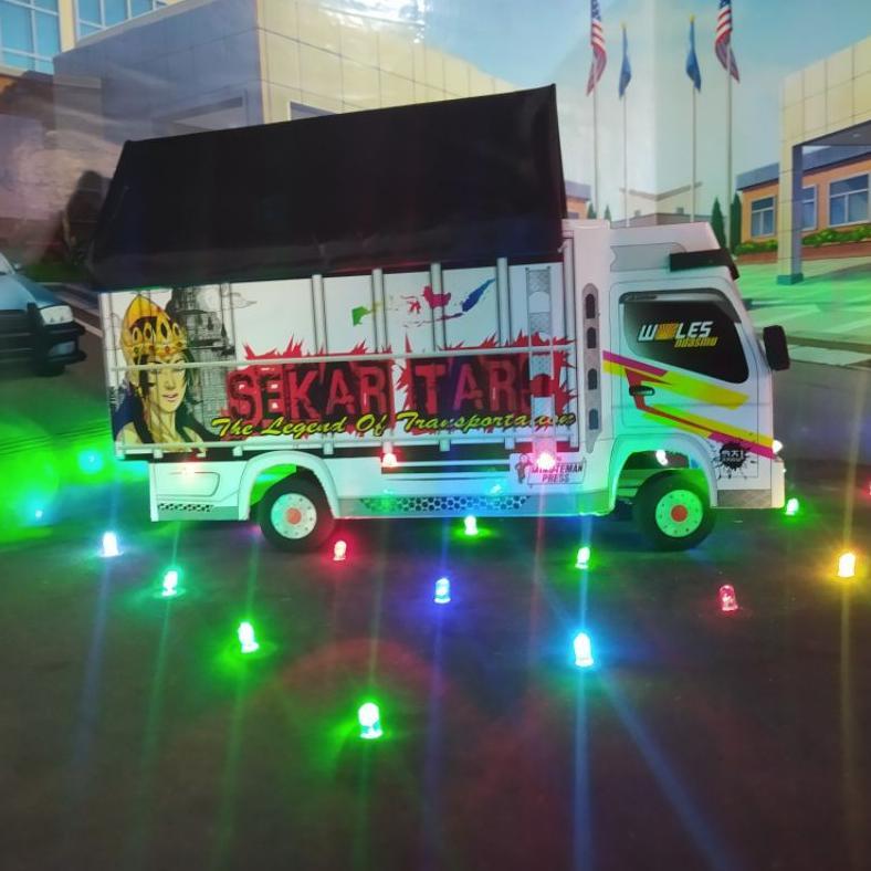 Miniatur Truk Sekar Taro Dijamin Bagus