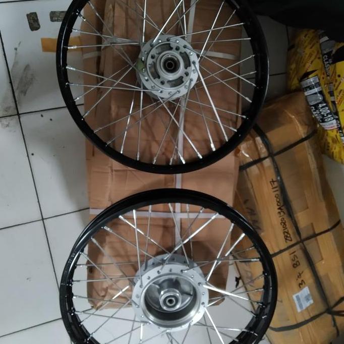 VELG DID HITAM TROMOL DEPAN BELAKANG JARI TDR STEL SUPRA X 125 KARISMA READY