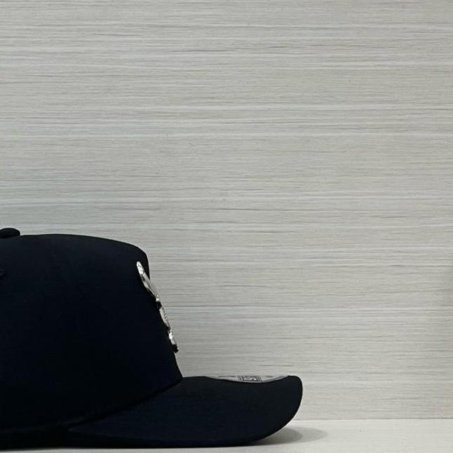 Promo Topi Baseball Banteng Besi Crum Silver