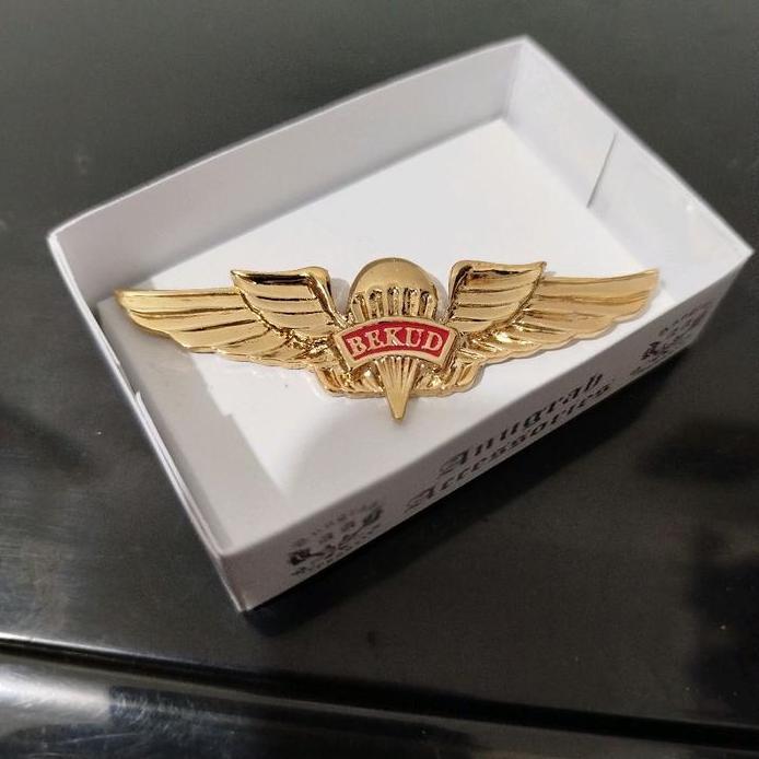 brevet wing pin bekud tni ad