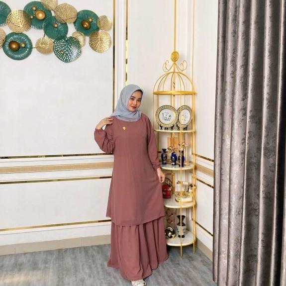 Cuci Gudang Gamis Malaysia Anggun/Melayu Ceruty Polos