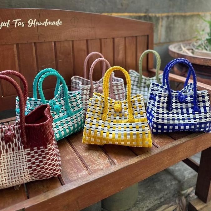 KEKINIAN Tas Anyaman Jali S Petty Kecil Muat Beban 1kg Daffa Handbag Terbaru Plastik Anyaman bucket 