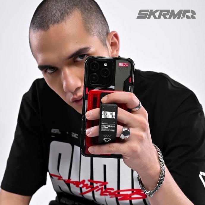 SKRM/56 - Skinarma X Machine56 Card Holder Magsafe Grip Stand