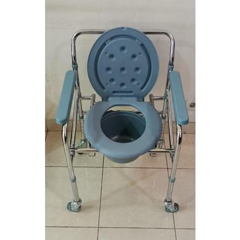 Kursi BAB Lansia dengan 4Roda Kursi Comode Bisa Lipat Untuk Buang Air Besar Kecil