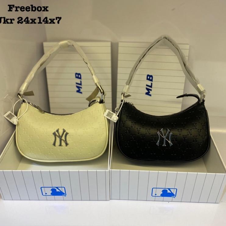Tas Wanita Hobo Monogram Kulit Hitam Putih