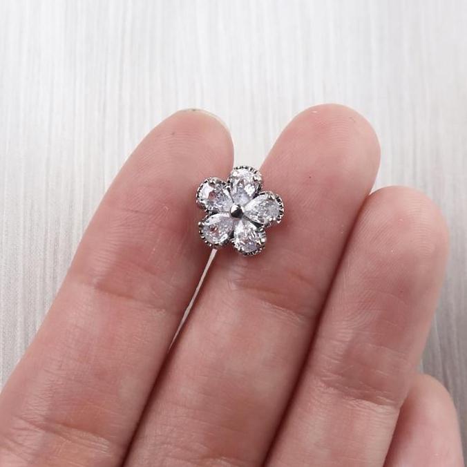 Nahen- Kancing Bunga Hias Kristal Zircon Meh Import Kecil Silver
