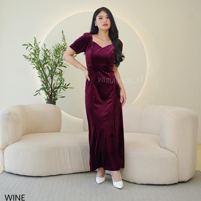 PROMO YASUI - Candice Velvet Maxi Dress | Dress Pesta Wanita | Slit Dress Wanita Panjang dan Simple 