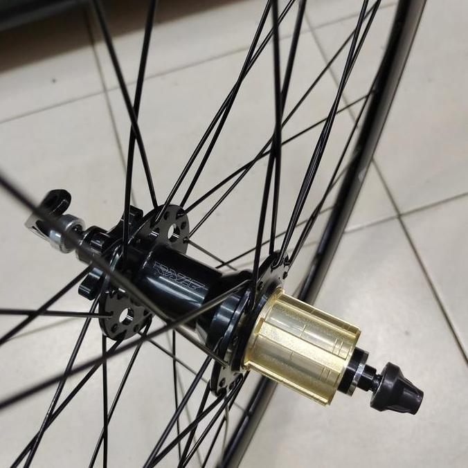 Wheelset 700C ARAYA Hub RAZE Disc Brake Spoke Hitam Stainless Six Bolt QR