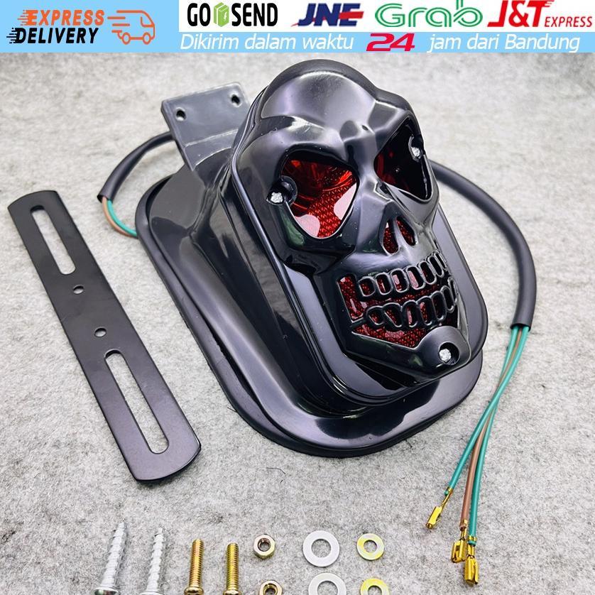 NEW Skull Stoplamp Motor Lampu Belakang Rem Taillight LED Tengkorak Stop Lamp [terbaik][terlaris]
