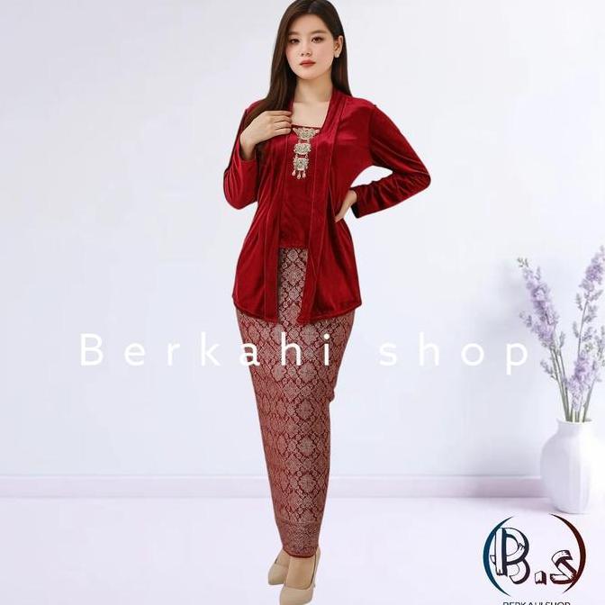 Rio_paquito - Berkahi Shop Setelan Kebaya Kutubaru Bludru Rok Songket Biru Elegan untuk Penampilan M