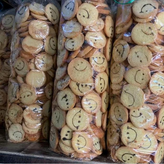 Bolu Smile Bolu Kering 1 kg
