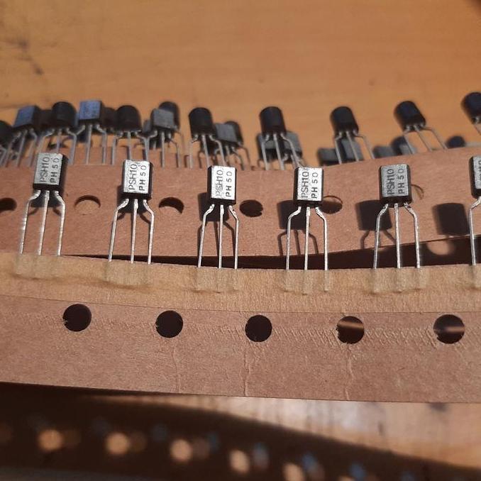 TRANSISTOR MPSH10 H10 H 10 MPSH 10 FOR RF VHF UHF SSB BITX SPECTRA FM OSCILLATOR PHILIPS NOS SAF12